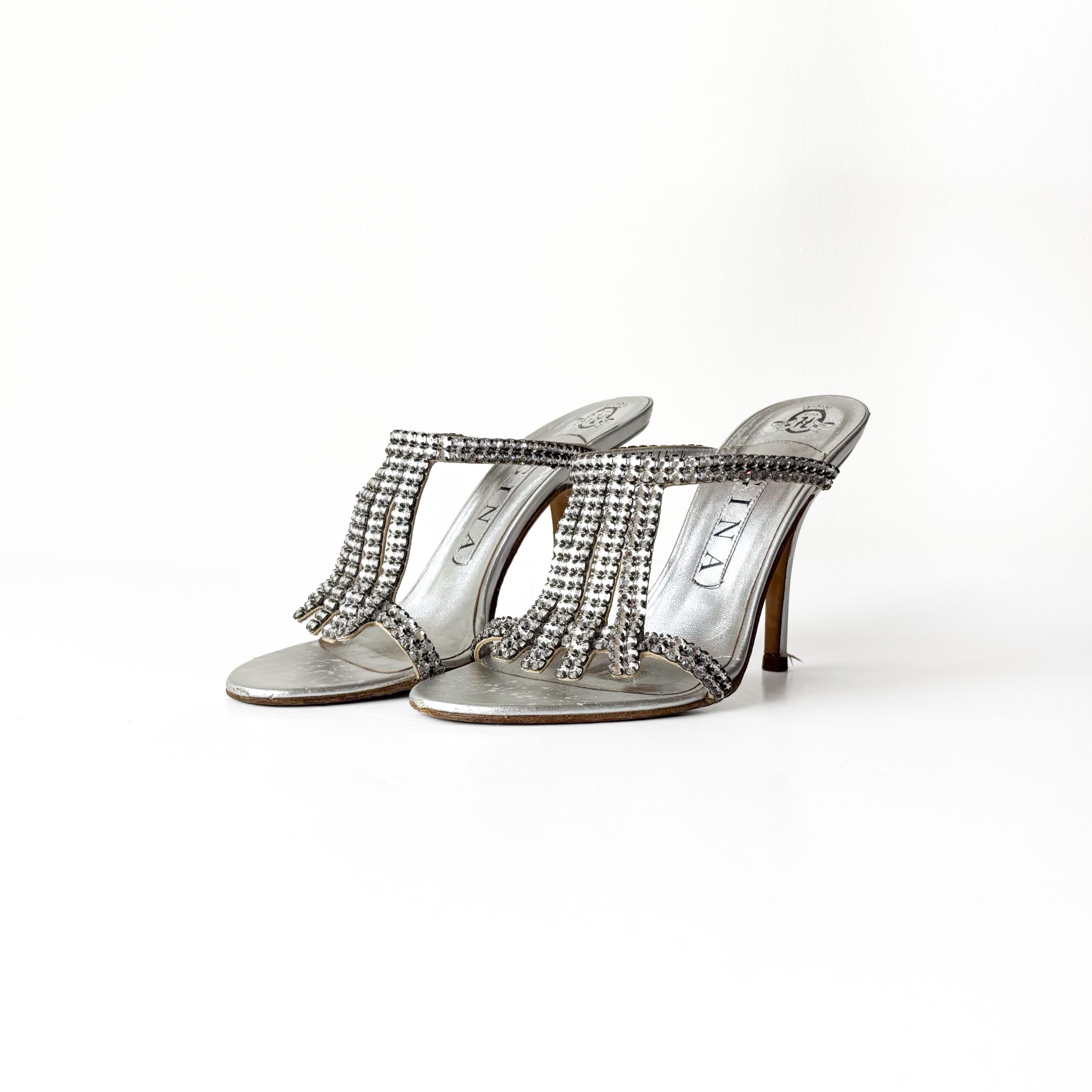IMG_0737 Gina Silver Leather Crystal Embellished Mule Size 37 - Image 1