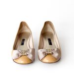 Carolina Herrera Nude Patent Leather Square-Toe Pumps Size 37 - Image 3