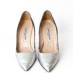 Manolo Blahnik Silver/Black Leather Osmana Pointed Toe Pumps Size 36.5 - Image 4