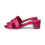 Hermès Oasis Sandals in Pink Fuchsia - Image 5