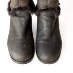Jimmy Choo Brown Leather Knee Length Boots with Gold Buckles and Shearling Lining Size 38.5 - Image 5