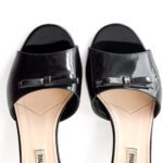 Miu Miu Black Patent Leather Bow Crystal Embellished Open Toe Sandals Size 37 - Image 4