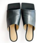 Bottega Veneta Stretch Mules in Green Lambskin – Size 37 - Image 7