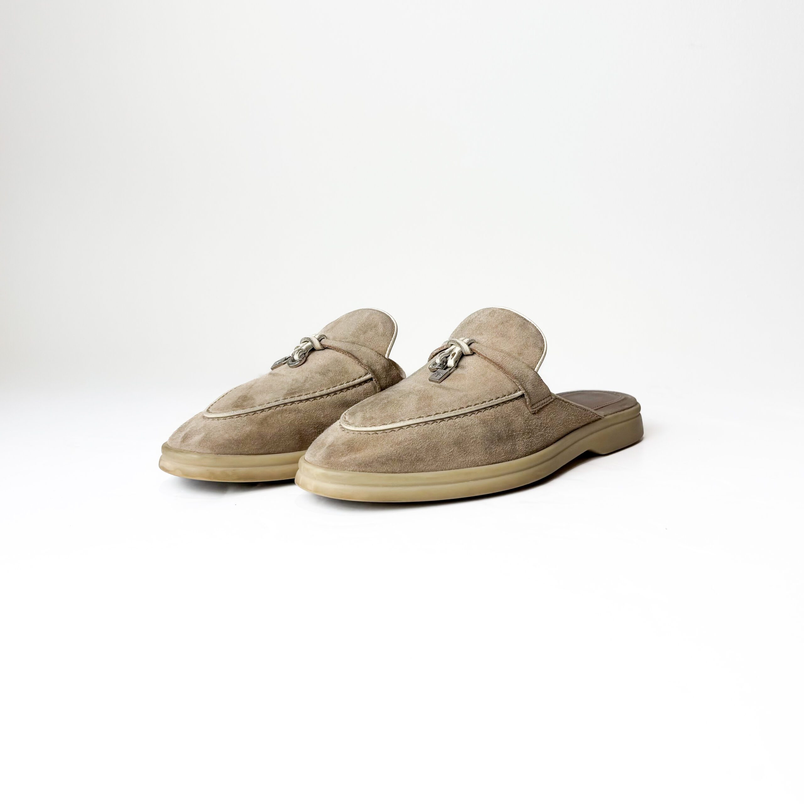 IMG_5146 Loro Piana Summer Charms Walk Suede Mules in Beige – Size 36 - Image 1