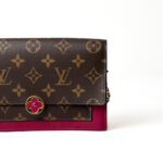 Louis Vuitton Flore Chain Wallet in Monogram Canvas with Fuchsia Leather - Image 2