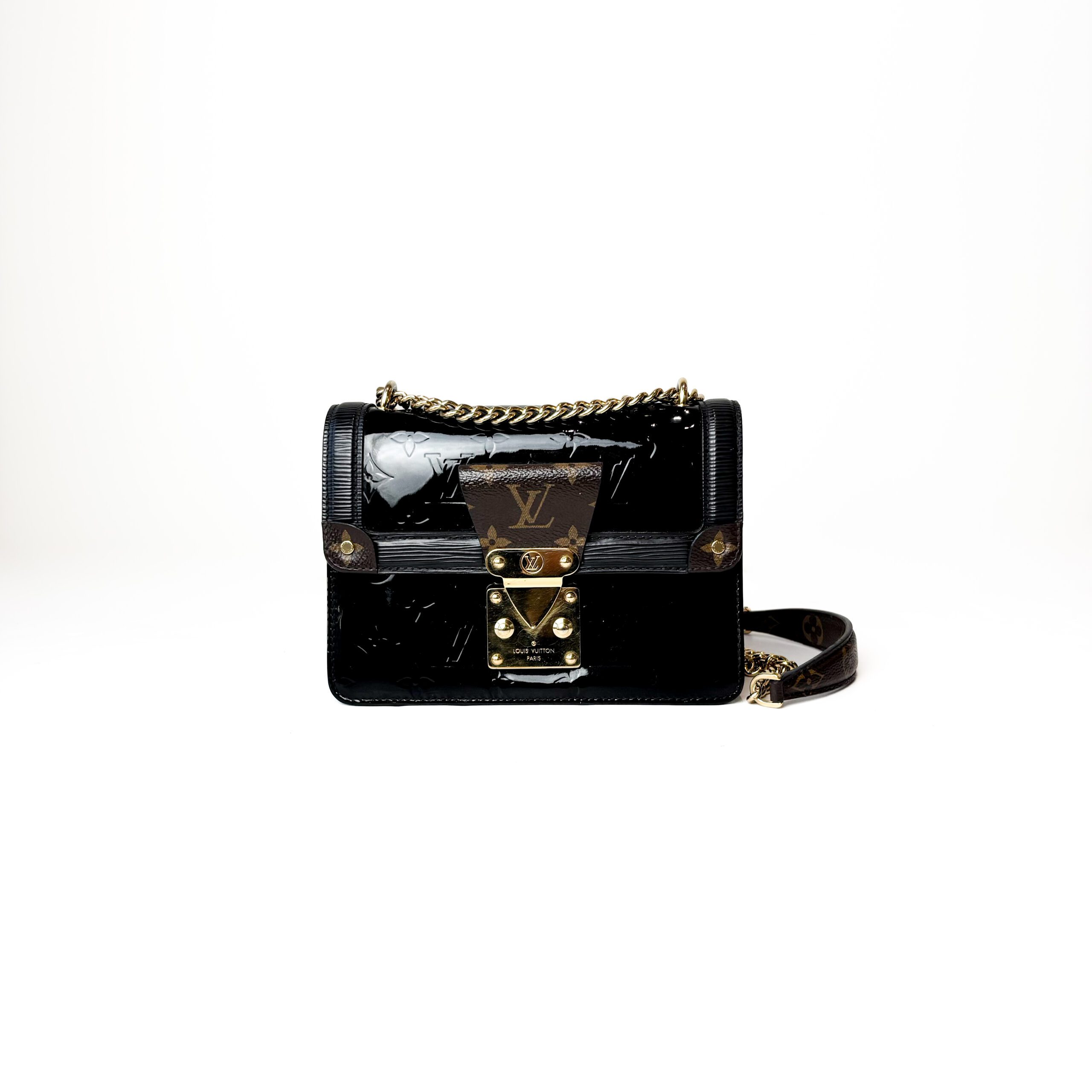 IMG_6481 Louis Vuitton Wynwood Shoulder Bag in Black Monogram Vernis Patent Leather with Monogram Canvas and Epi Leather Trim - Image 1