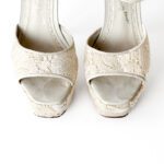 Alice + Olivia Beige Lace and Canvas Platform Sandals Size 37 - Image 7