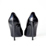 Louis Vuitton Black Patent Leather Bow Pumps – Size 40 - Image 5