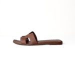 Hermès Gold Calfskin Leather Oran Flat Sandals – Size 38.5 - Image 2