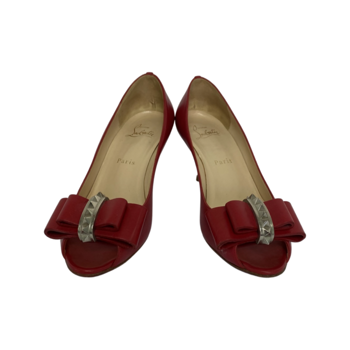 Christian Louboutin Red Leather Spiked Bow Embellished Peep Toe Pumps Size 37.5 - Image 2