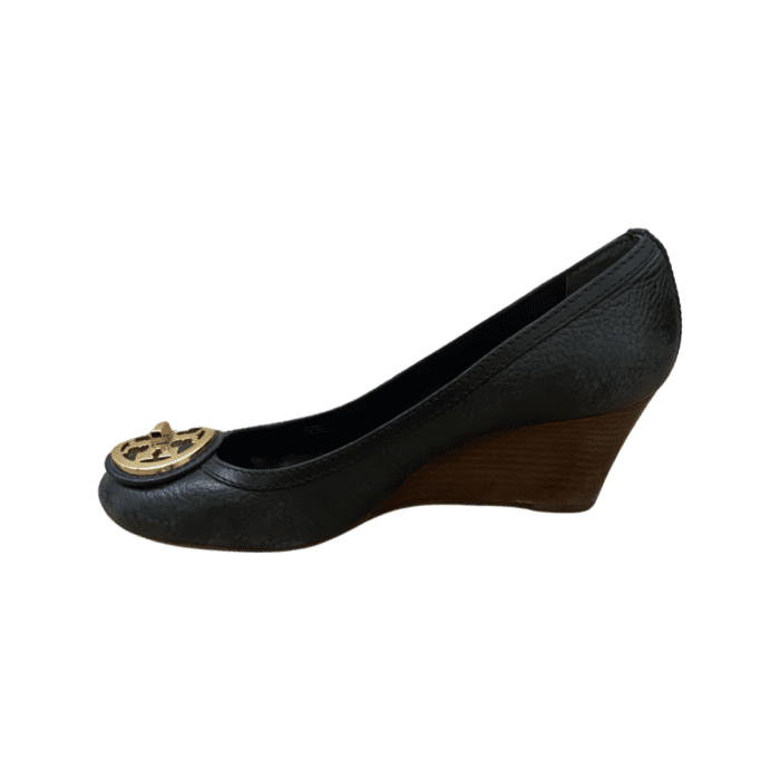 Tory Burch Black Leather Wedge Size 38 - Image 6