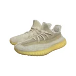Adidas Beige / White Fabric Yeezy Boost 350 V2 Sneakers Size 41.5