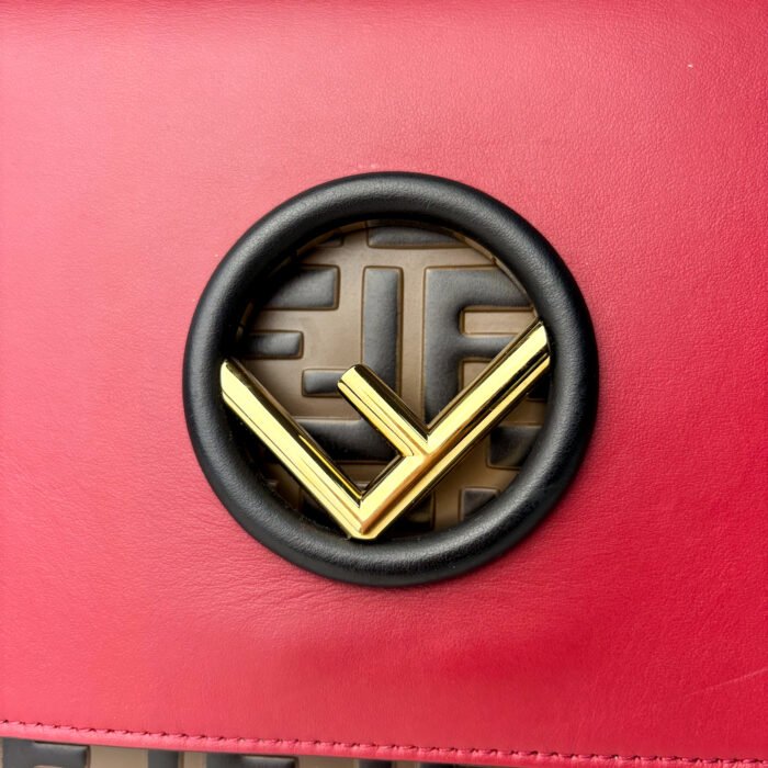 Fendi Vitello Century Kan I F Shoulder Bag in Red Leather with FF Logo - Image 5
