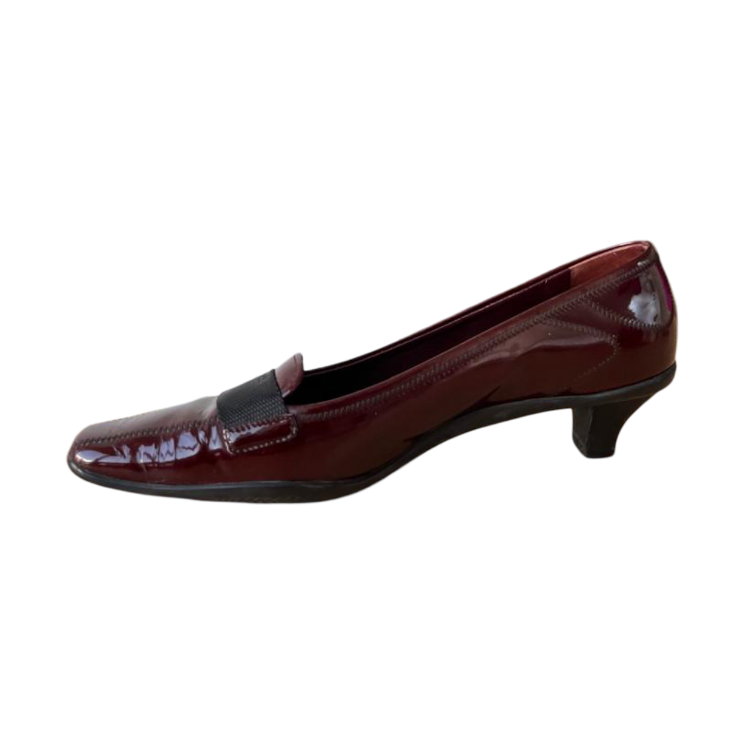 Prada Low Heel Patent Leather Pumps Burgundy - Size 38 - Image 5