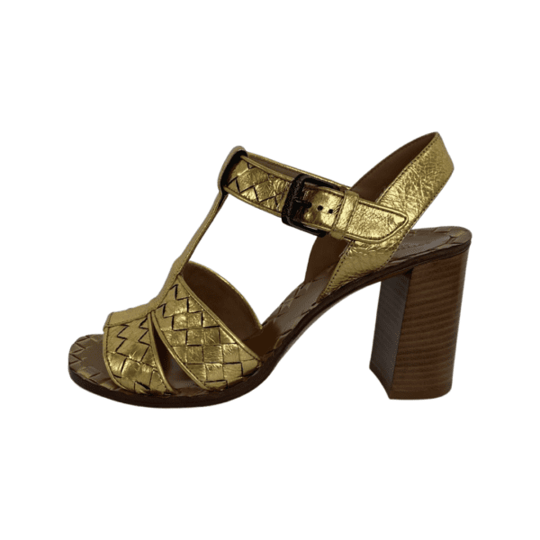 Bottega Veneta Gold Intrecciato Leather T Strap Sandals Size 37 - Image 7