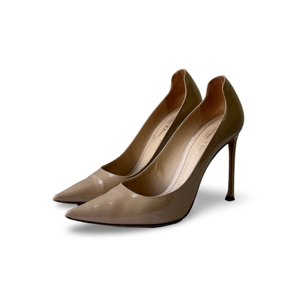 Dior Beige Patent Leather D-Moi Pumps