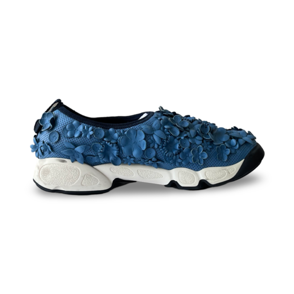 Dior Light Blue Perforated Leather Floral Applique Fusion Sneakers Size 38.5 - Image 3