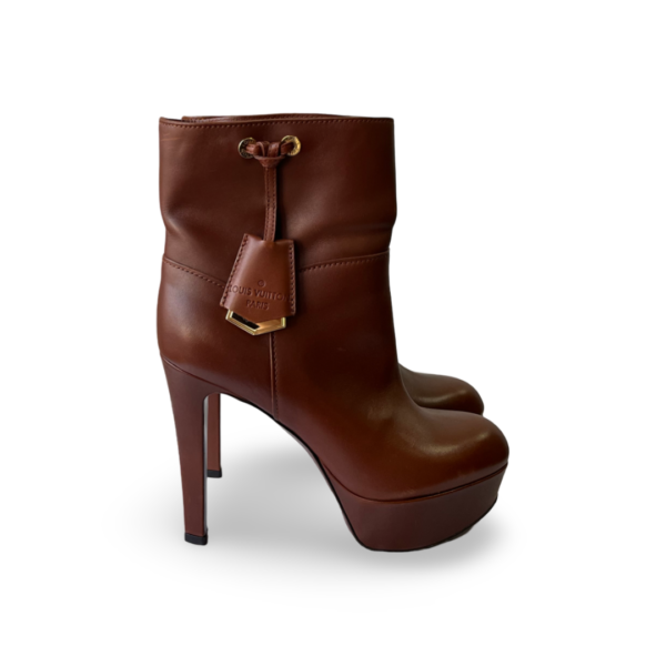 Louis Vuitton Brown Leather Platform Ankle Length Boots - Image 4