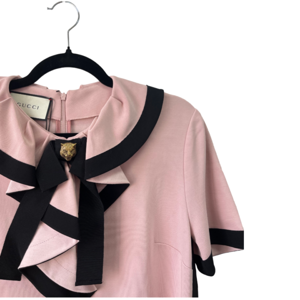 Pre-Loved Gucci Pink and Black Jersey Ruffle Front Dress - Size XL - Image 2