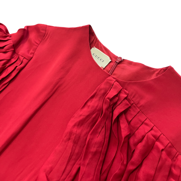 Pre-Loved Gucci Ruffled Silk-Georgette Hibiscus Red Dress – Size 10 - Image 3