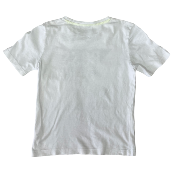 Pre-Loved Boss Boys White Cotton Zebra Print T-Shirt & Gray Shorts – Size 6 (114 cm) - Image 3