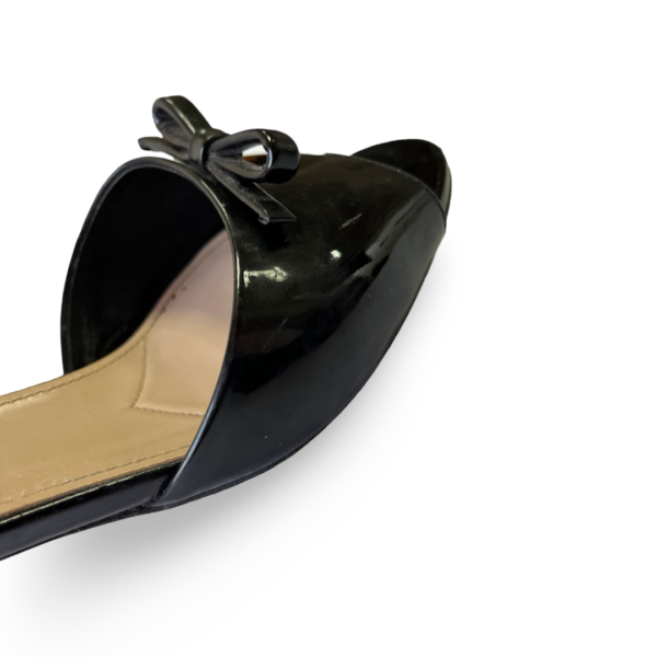 Miu Miu Black Patent Leather Bow Crystal Embellished Open Toe Sandals Size 37 - Image 9