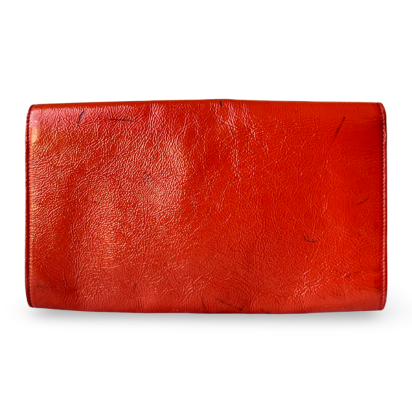 Yves Saint Laurent Orange Textured Patent Leather Belle De Jour Flap Clutch - Image 2