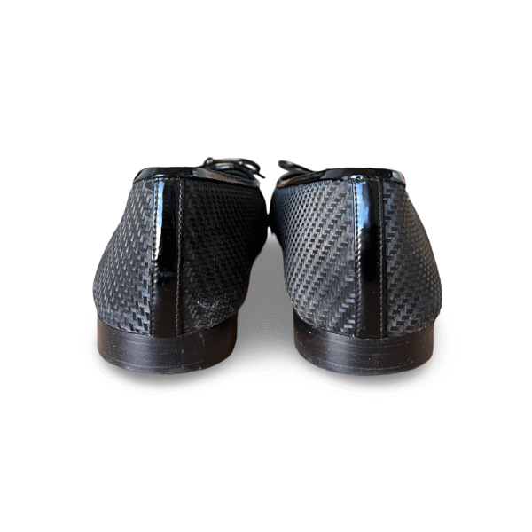 Chanel Black Woven Raffia and Canvas Bow CC Cap Toe Ballet Flats Size 38 - Image 2