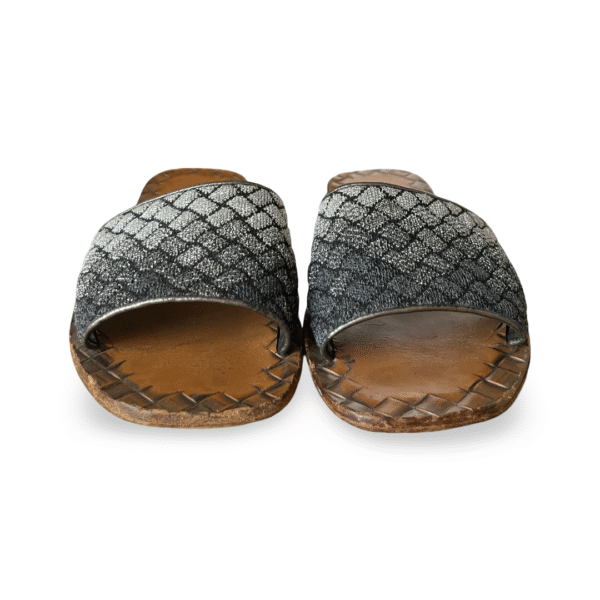 Bottega Veneta Metallic Grey/Silver Intrecciato Fabric Slide Flats – Size 36 - Image 2