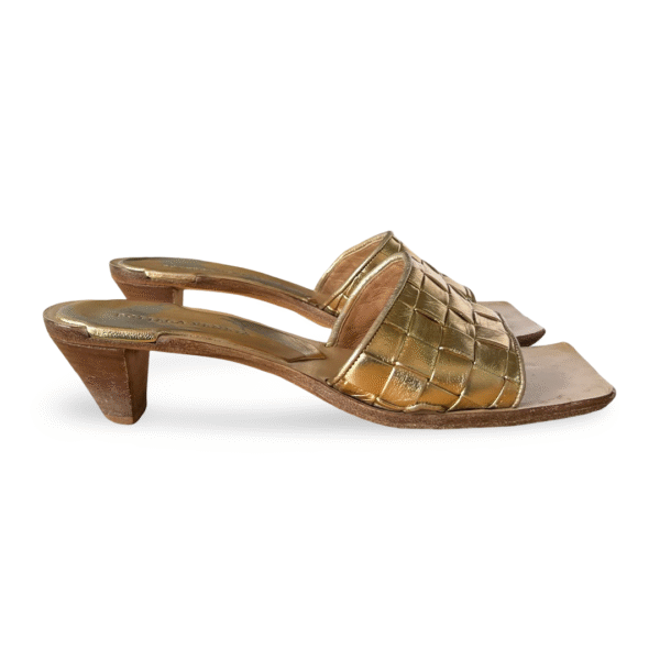 Bottega Veneta Metallic Gold Intrecciato Leather Stretch Square Toe Slide Sandals – Size 38  - Image 4