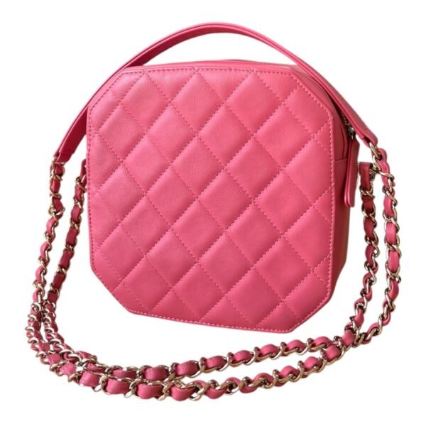Chanel Lambskin CC Octagon Pink Leather Chain Crossbody Bag - Image 2