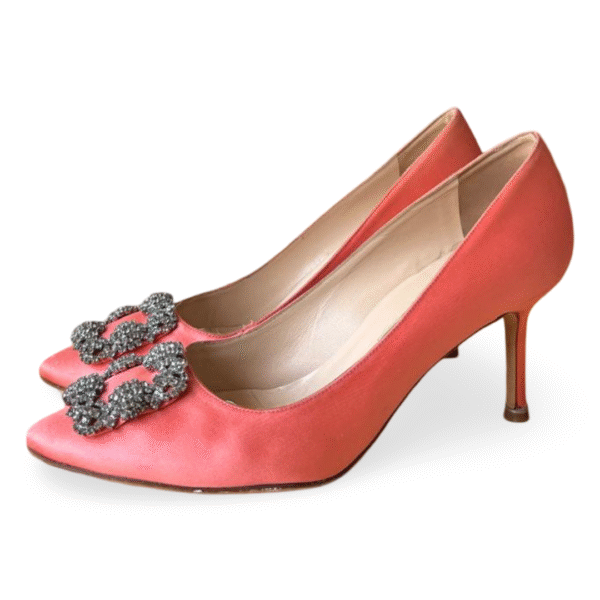 Manolo Blahnik Peach Satin Hangisi Pumps – Size 39 - Image 3