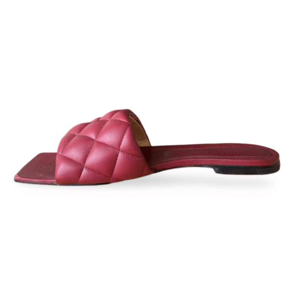 Bottega Veneta Burgundy Leather Lido Flat Slide Sandals – Size 36.5 - Image 4