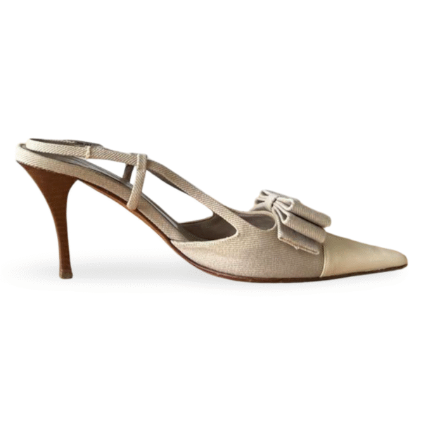 Chanel Bow Logo Slingback Heels in Beige Denim / Cream – Size 38 - Image 6