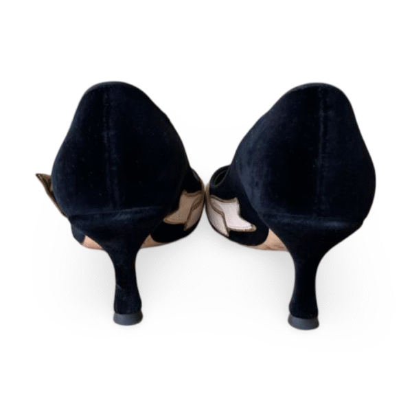Dolce & Gabbana Black Velvet Sacred Heart Armanti Embroidered Lori Pumps – Size 38.5 - Image 6