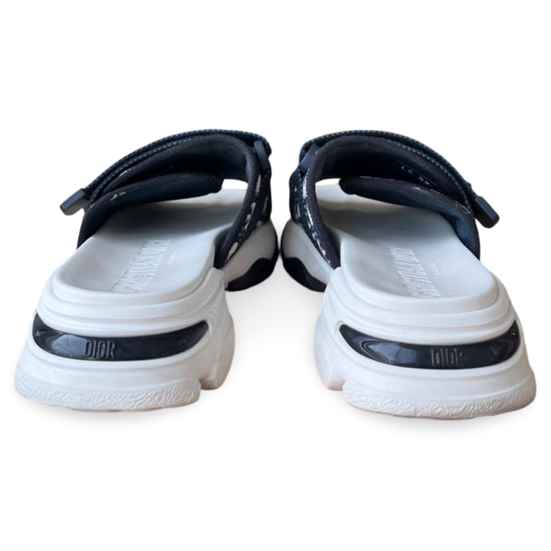 Dior D-Wander Slide Deep Blue Dior Oblique Printed Technical Fabric- Size 37 7 Dior D-Wander Slide Deep Blue Dior Oblique Printed Technical Fabric- Size 37 - Image 7