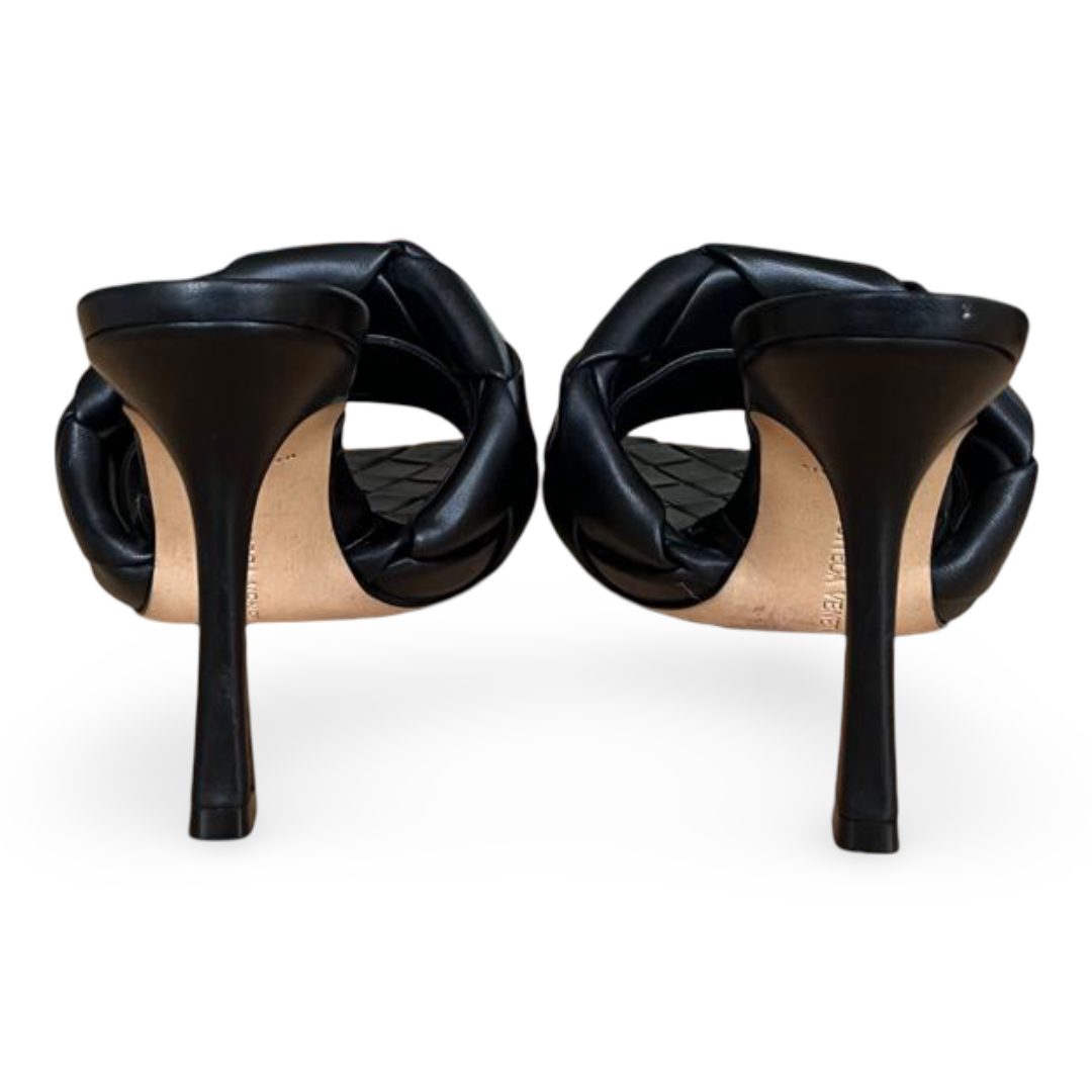 Bottega Veneta Black Lido Mule Sandals – Size 36 7 Bottega Veneta Black Lido Mule Sandals – Size 36 - Image 7