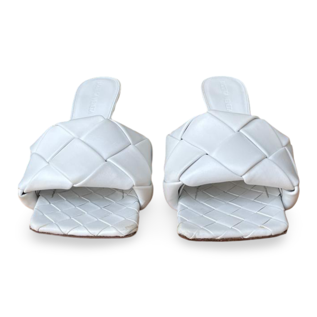 Bottega Veneta White Lido Mule Sandals – Size 36.5 2 Bottega Veneta White Lido Mule Sandals – Size 36.5 - Image 2