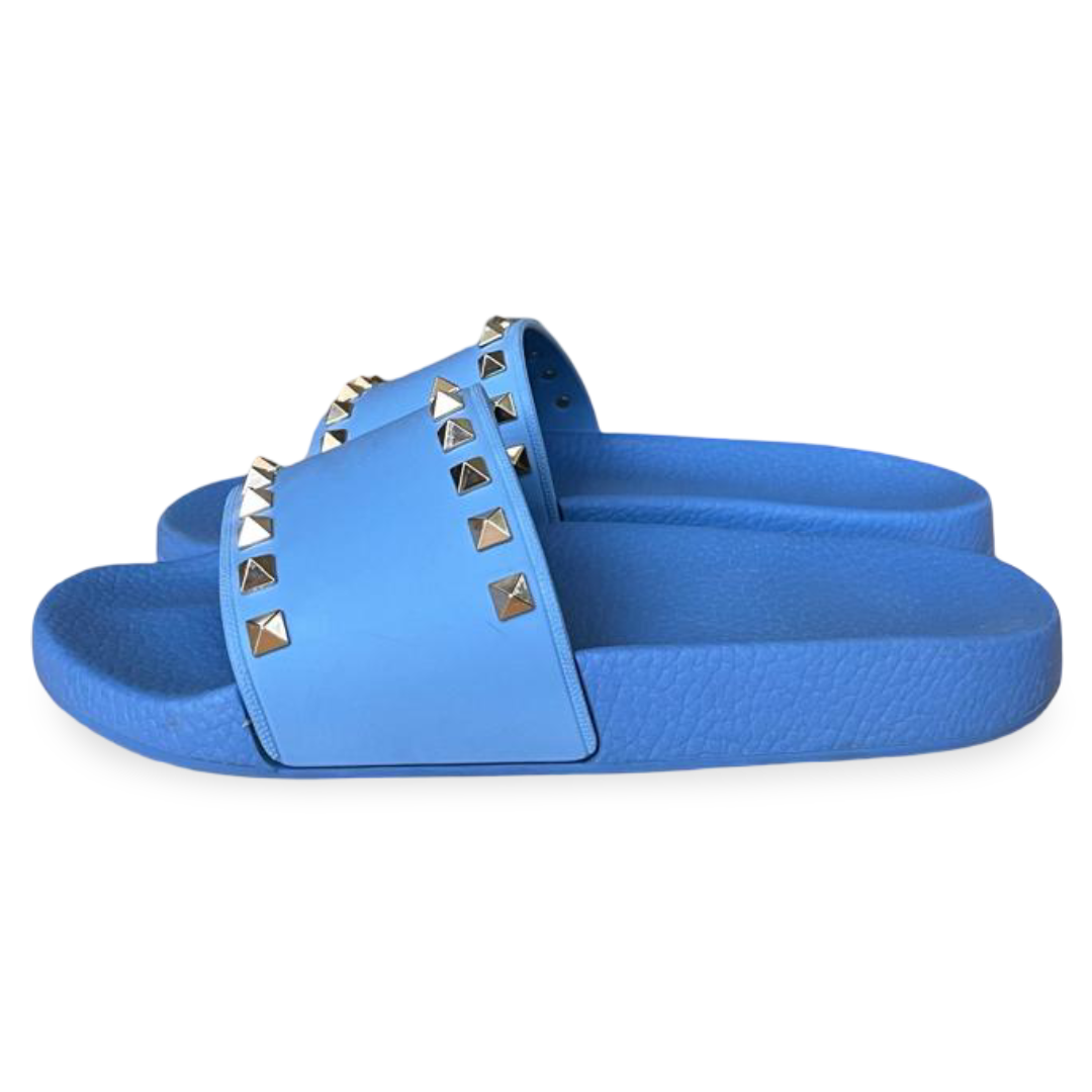 Valentino Garavani Rockstud Light Blue Rubber Slides – Size 38 3 Valentino Garavani Rockstud Light Blue Rubber Slides – Size 38 - Image 3