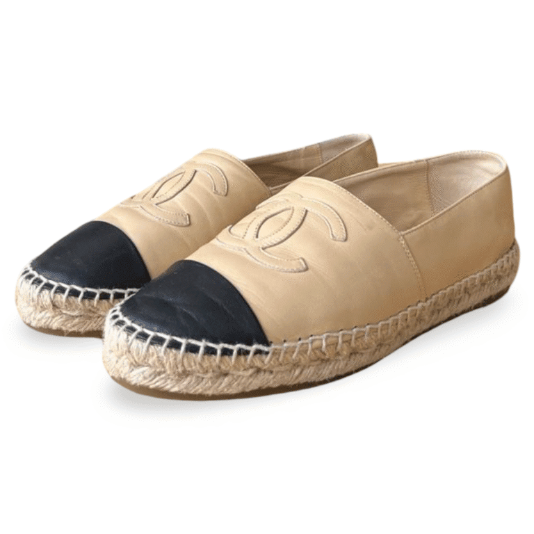 Chanel CC Beige/Black Espadrille Flats – Size 39