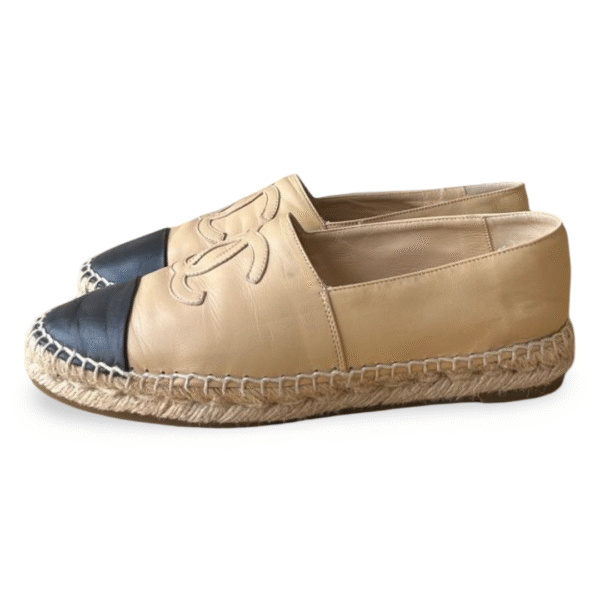 Chanel CC  Beige/Black Espadrille Flats – Size 39 - Image 3