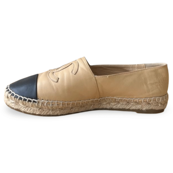 Chanel CC  Beige/Black Espadrille Flats – Size 39 - Image 5