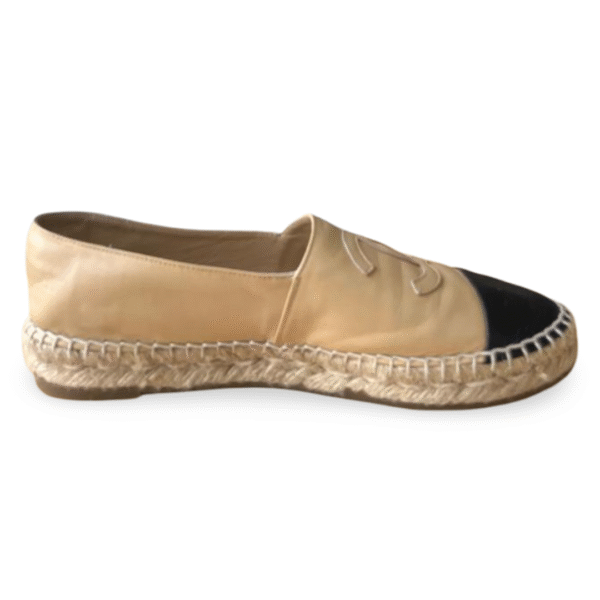 Chanel CC  Beige/Black Espadrille Flats – Size 39 - Image 6