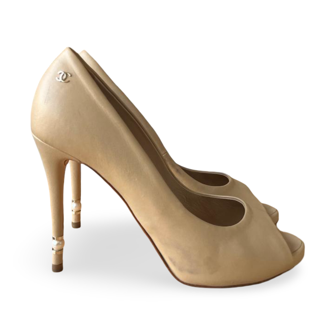 Chanel Pearl Heel Neutral Beige Peep Toe Pumps – Size 39C 3 Chanel Pearl Heel Neutral Beige Peep Toe Pumps – Size 39C - Image 3