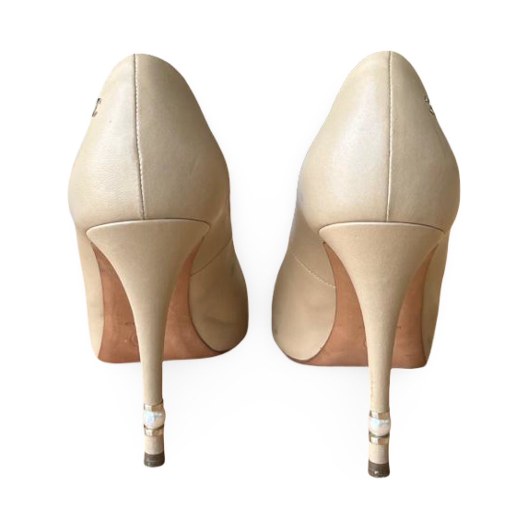 Chanel Pearl Heel Neutral Beige Peep Toe Pumps – Size 39C 6 Chanel Pearl Heel Neutral Beige Peep Toe Pumps – Size 39C - Image 6