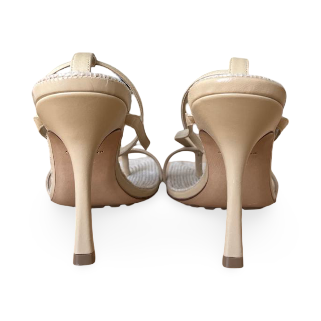 Bottega Veneta Beige Raffia Stretch Ankle Strap Heeled Sandals – Size 37.5 7 Bottega Veneta Beige Raffia Stretch Ankle Strap Heeled Sandals – Size 37.5 - Image 7