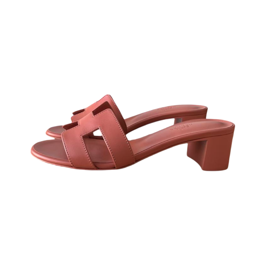Hermès Rouge Tomette Oasis Sandals – Size 38.5 - Image 2