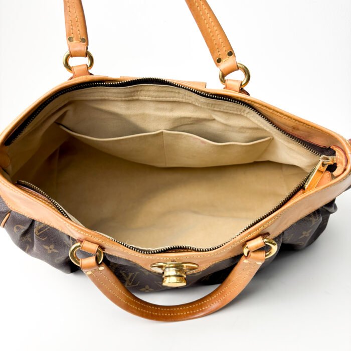 Louis Vuitton Boétie GM Bag - Image 8